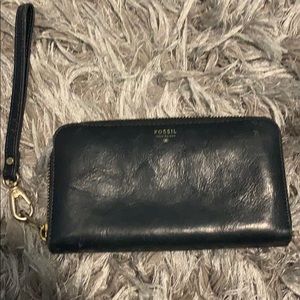 Fossil wristlet navy blue